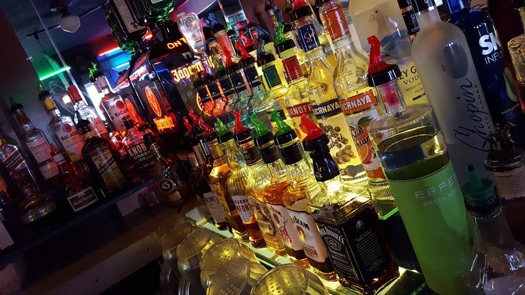 Ice House Pub | restaurant | 2658 Nuangola Rd, Mountain Top, PA 18707, USA | 5708686098 OR +1 570-868-6098