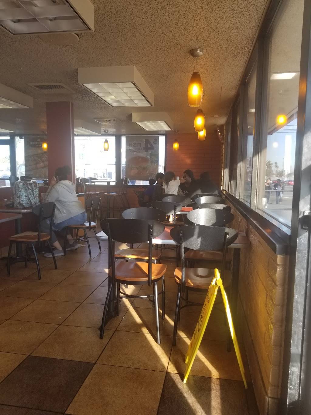 Jack in the Box | restaurant | 805 W Manchester Ave, Los Angeles, CA 90044, USA | 3237515074 OR +1 323-751-5074