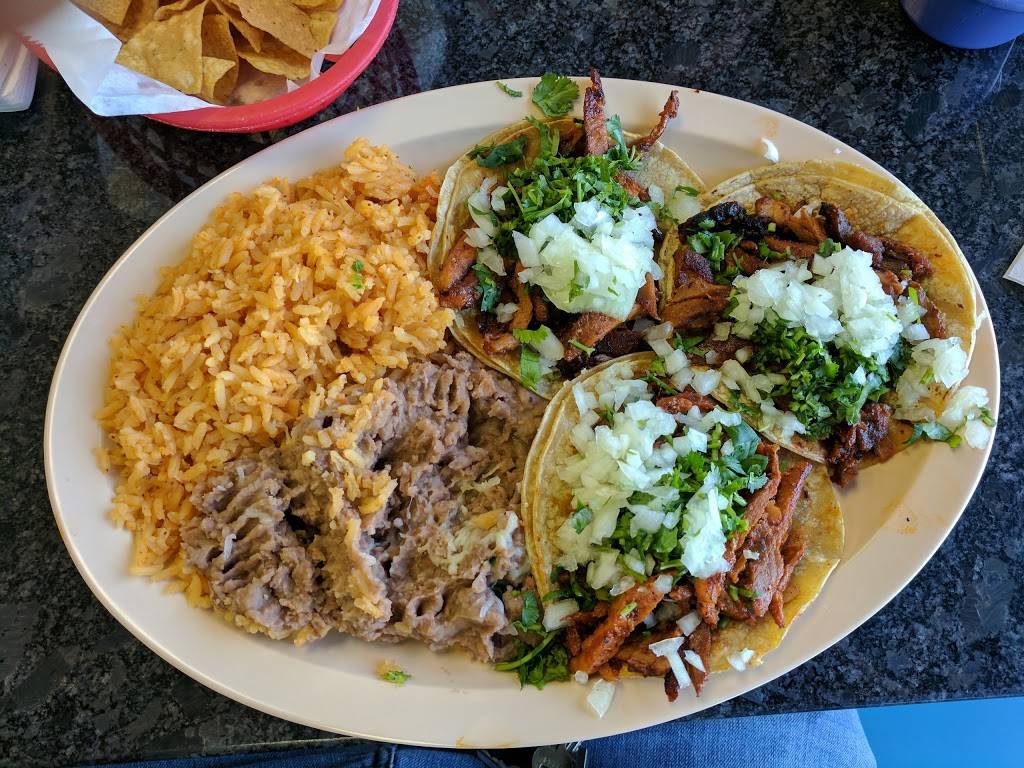 El Gallo Tapatio II | restaurant | 13642 S Cicero Ave, Crestwood, IL 60445, USA | 7083719668 OR +1 708-371-9668