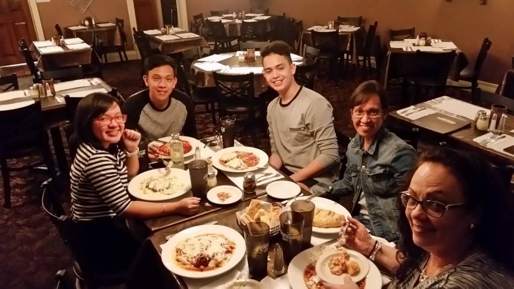 Grandes Pizzeria & Catering | restaurant | 9527 Pinnacle Rd, Sauquoit, NY 13456, USA | 3157371400 OR +1 315-737-1400