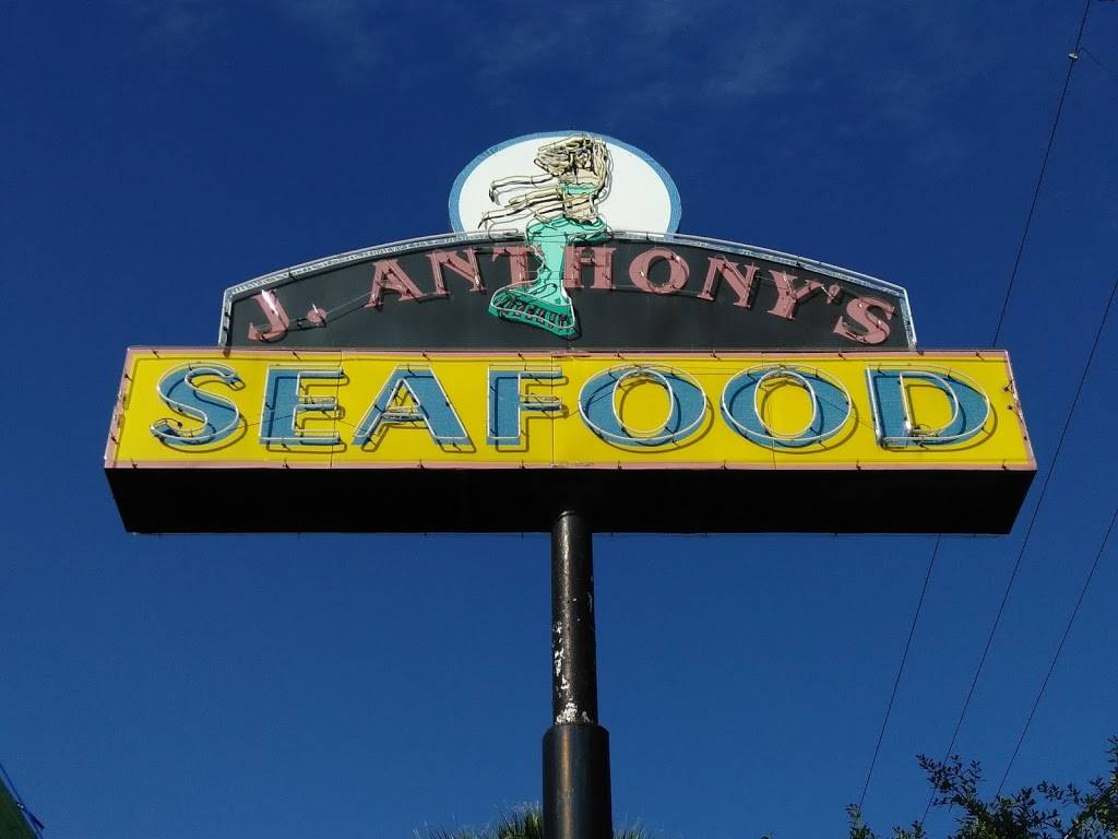 J Anthonys Seafood Cafe | restaurant | 847 S General McMullen Dr, San Antonio, TX 78237, USA | 2104381992 OR +1 210-438-1992