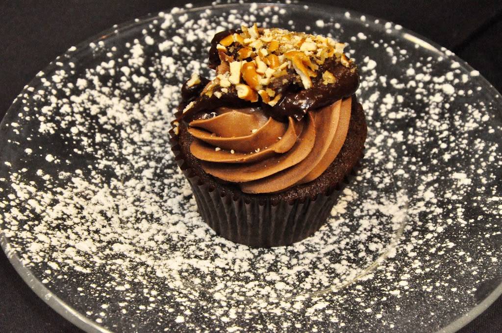 Off the Square | restaurant | 114 S 2nd St, Albemarle, NC 28001, USA | 7049860621 OR +1 704-986-0621