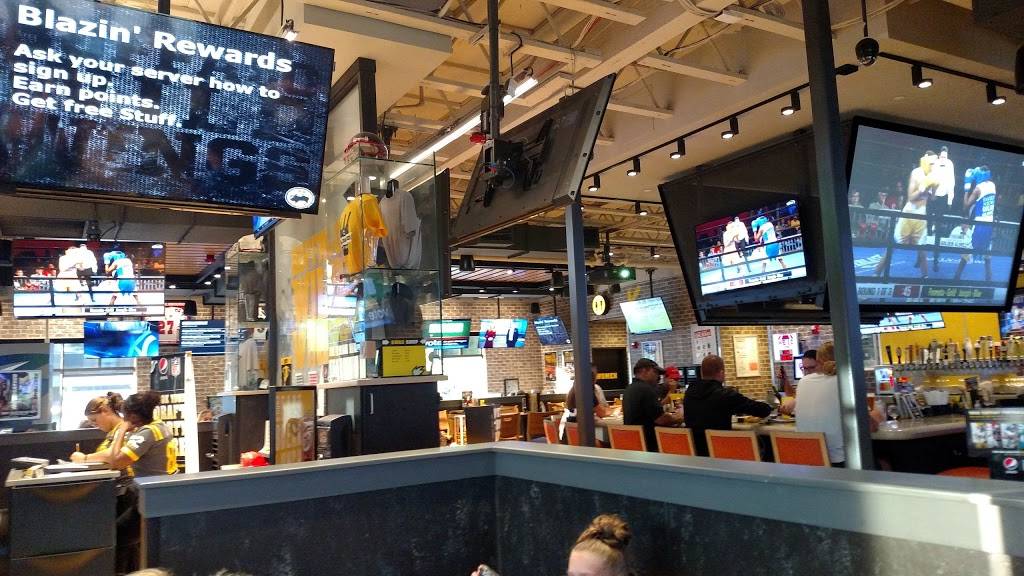 Buffalo Wild Wings | restaurant | 385 NY-25A, Miller Place, NY 11764, USA | 6314730282 OR +1 631-473-0282