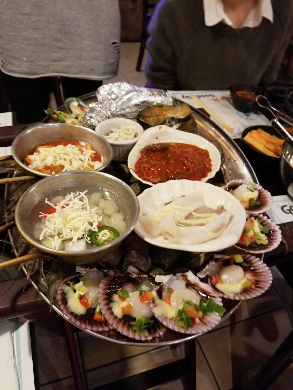 Daebudo(대부도) | restaurant | 3916 Wilshire Blvd, Los Angeles, CA 90010, USA | 2133521300 OR +1 213-352-1300