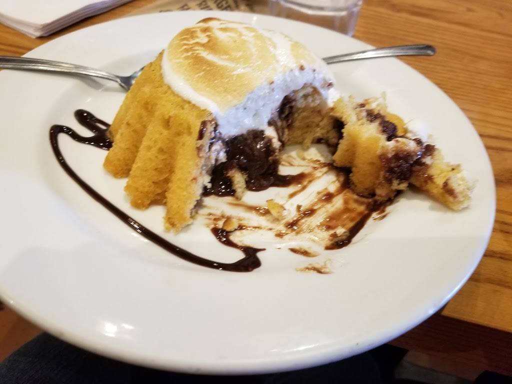 Chilis Grill & Bar | restaurant | 7475 W 88th Ave, Westminster, CO 80021, USA | 3034672218 OR +1 303-467-2218