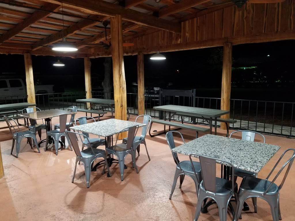 Moonie’s Burgers | restaurant | 2411 US-281, Marble Falls, TX 78654, USA | 8302205221 OR +1 830-220-5221