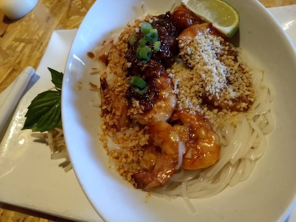 Thipi Thai - La Grange | restaurant | 2324, 25 Calendar Avenue, La Grange, IL 60525, USA | 7085881002 OR +1 708-588-1002