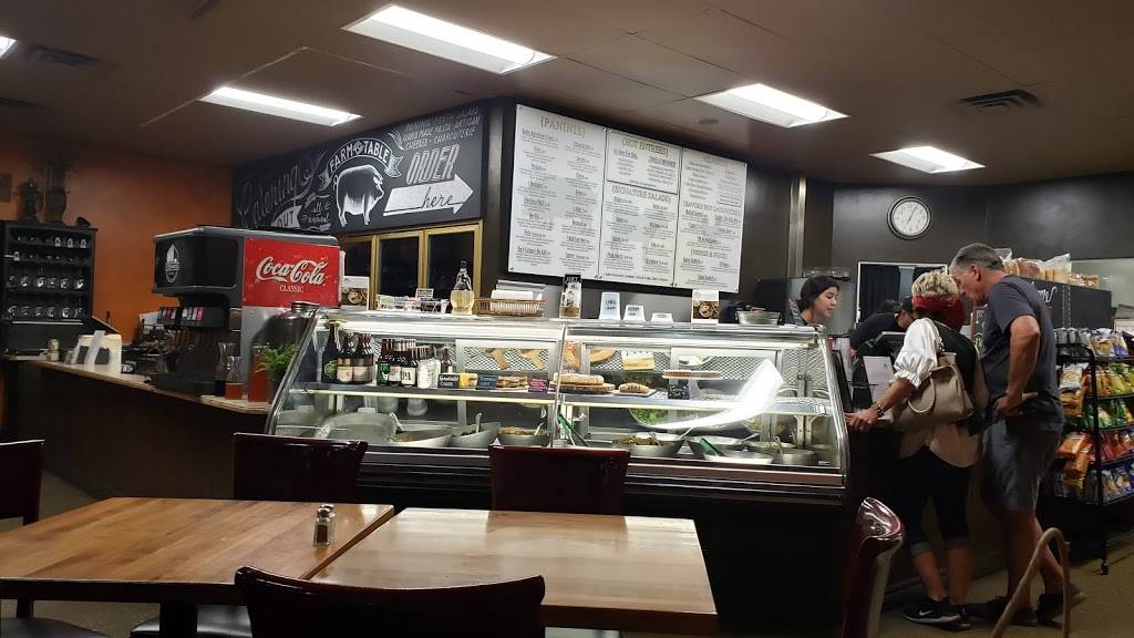 Stefanos Golden Baked Hams | meal takeaway | 18220 Yorba Linda Blvd, Yorba Linda, CA 92886, USA | 7149934267 OR +1 714-993-4267