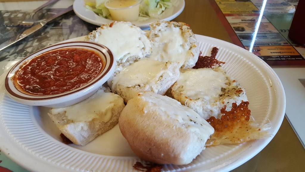 Carlos Trattoria | restaurant | 733 W Maple St, Hartville, OH 44632, USA | 3308774300 OR +1 330-877-4300