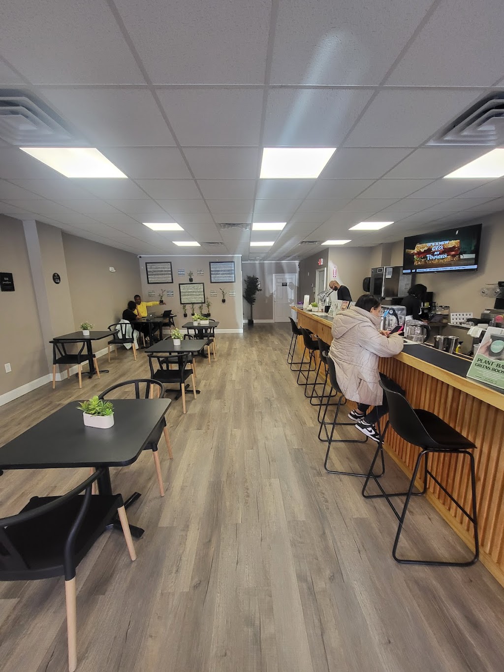 V!Healthy | restaurant | 4166 Washington St, Boston, MA 02131, USA | 6173905235 OR +1 617-390-5235