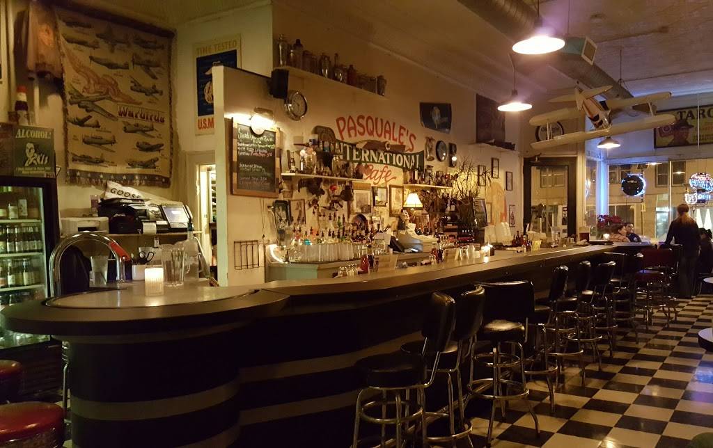 Pasquales International Cafe | restaurant | 305 Main Ave, De Pere, WI 54115, USA | 9203363330 OR +1 920-336-3330