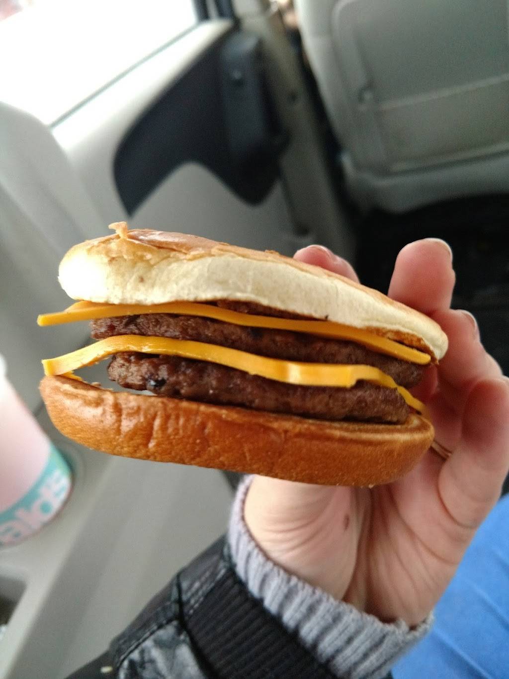 McDonalds | cafe | 5371 Lake Michigan Dr, Allendale, MI 49401, USA | 6168954003 OR +1 616-895-4003