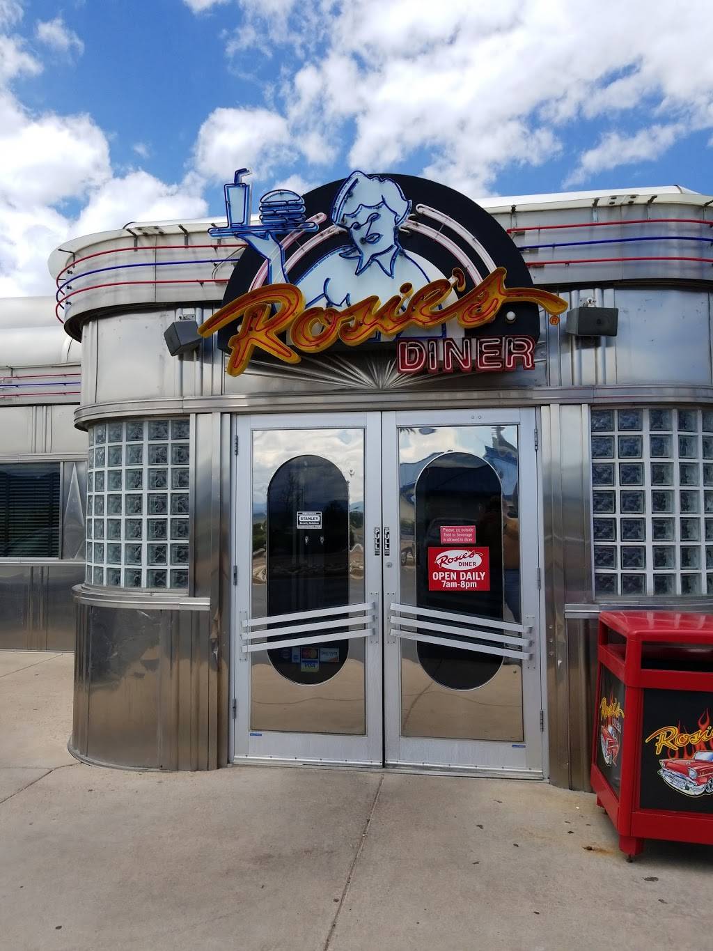 Rosies Diner | restaurant | 411 CO-105, Monument, CO 80132, USA | 7194813287 OR +1 719-481-3287