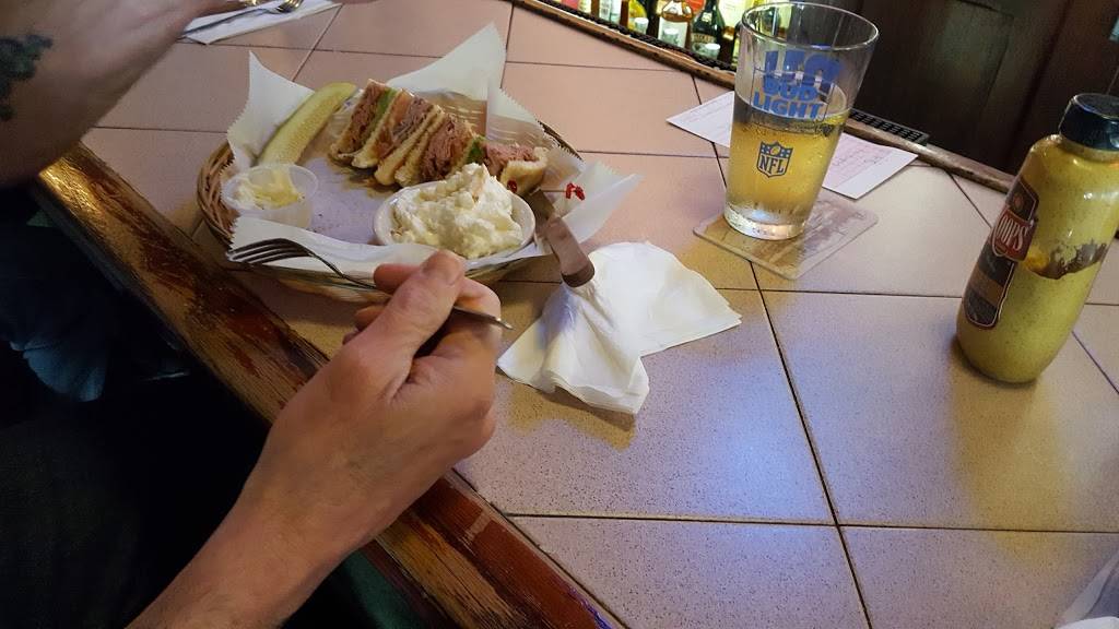 Joes Place | restaurant | 2032 Morris Ave, Union, NJ 07083, USA | 9088519615 OR +1 908-851-9615