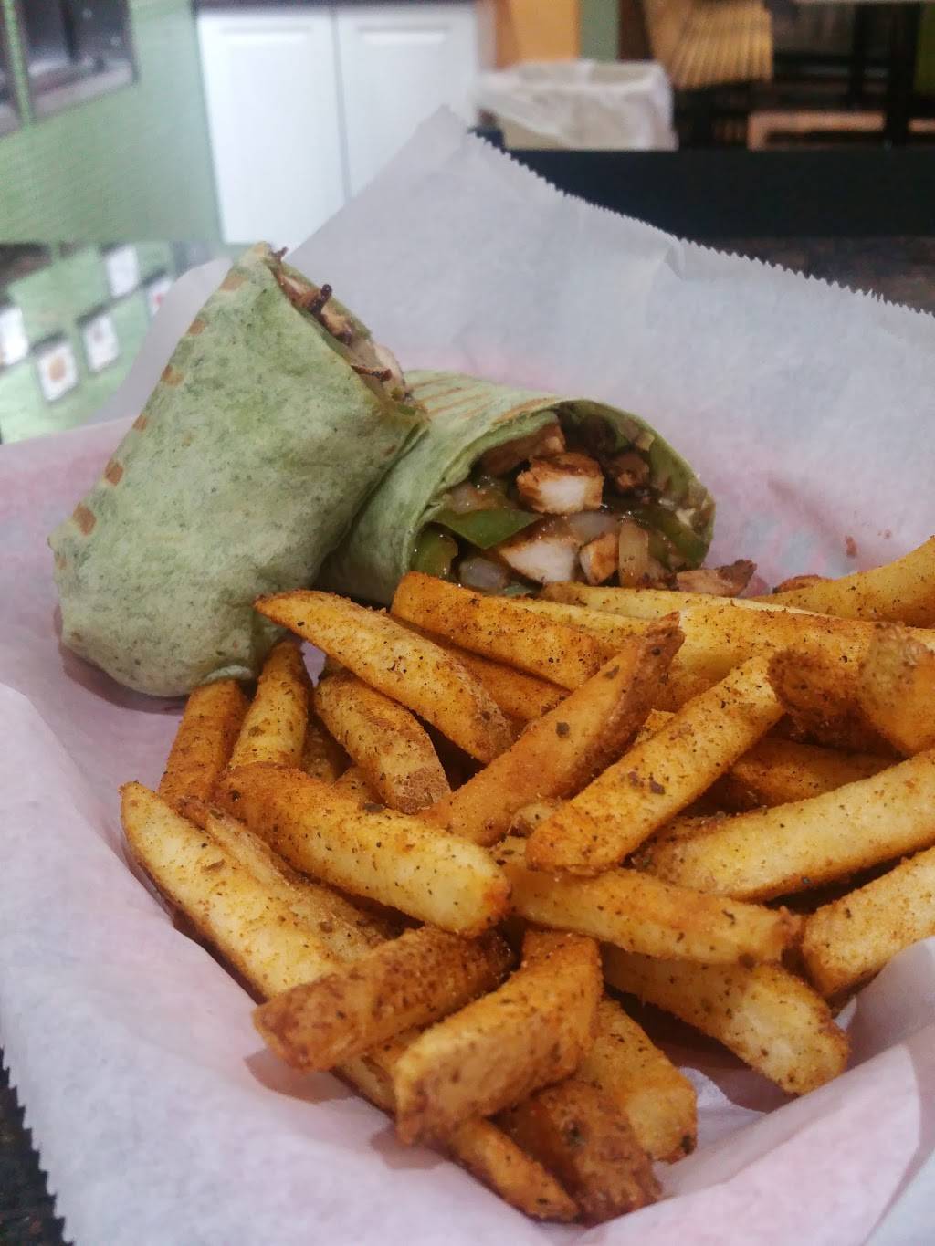 So-Cal Burgers, Wraps & Frozen Yogurt | restaurant | 6773 Middlebelt Rd, Garden City, MI 48135, USA | 7343382691 OR +1 734-338-2691