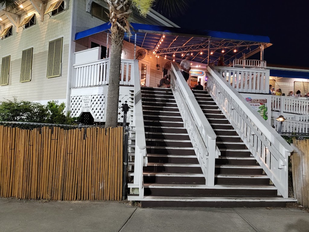 Bayou Bills Crab House | restaurant | 23100 Front Beach Rd, Panama City Beach, FL 32413, USA | 8502351010 OR +1 850-235-1010