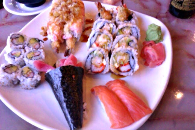 Kabuki Dearborn Restaurant | restaurant | 22207 Michigan Ave, Dearborn, MI 48124, USA | 3132786840 OR +1 313-278-6840
