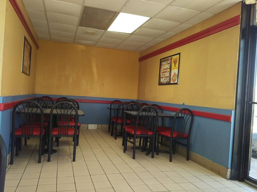 Churchs Chicken | restaurant | 925 E Tidwell Rd, Houston, TX 77022, USA | 7136920247 OR +1 713-692-0247