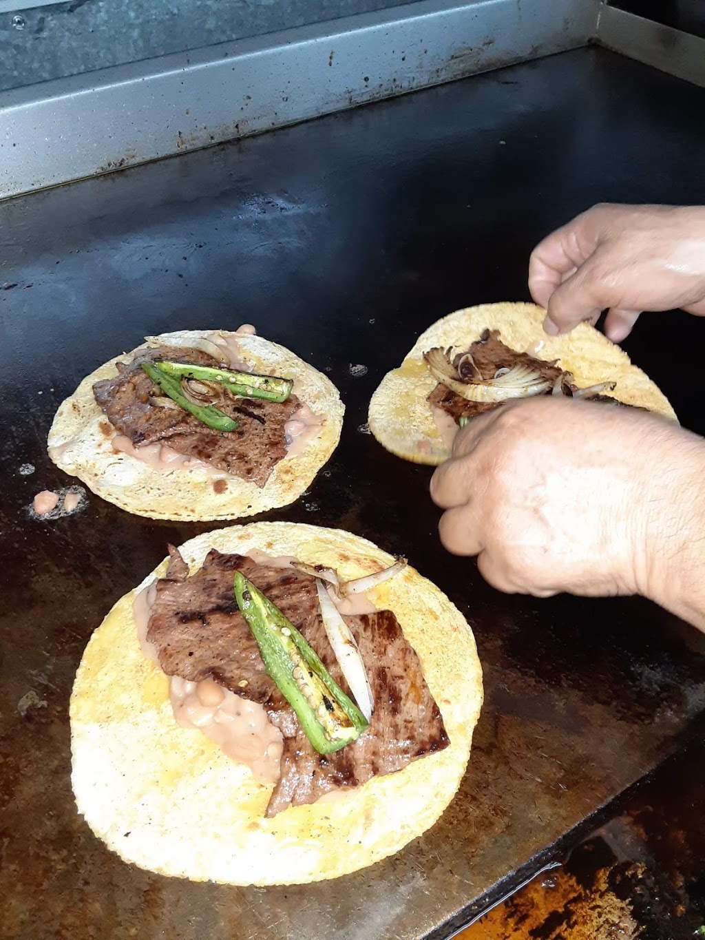 Taqueria Acambaro Guanajuato | restaurant | 1642 S, Cicero, IL 60804, USA | 7082001785 OR +1 708-200-1785