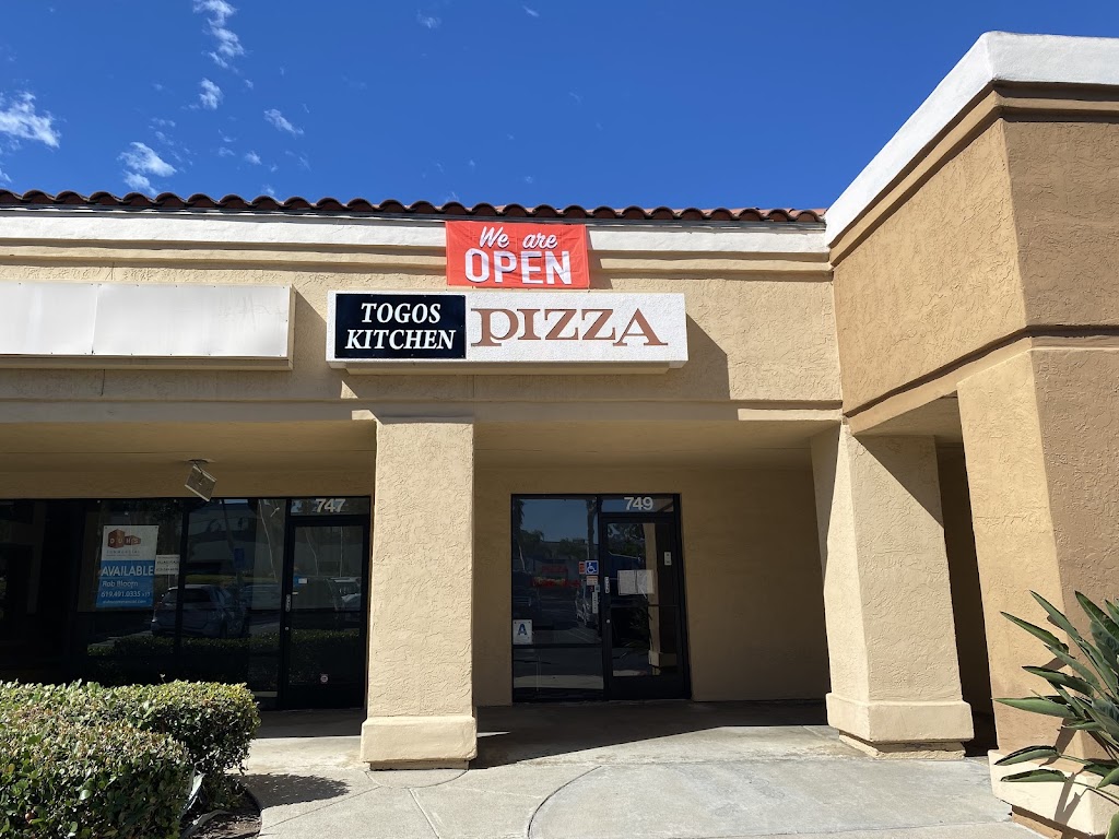 Togos Kitchen Pizza | restaurant | 749 Shadowridge Dr, Vista, CA 92083, USA | 7605977036 OR +1 760-597-7036