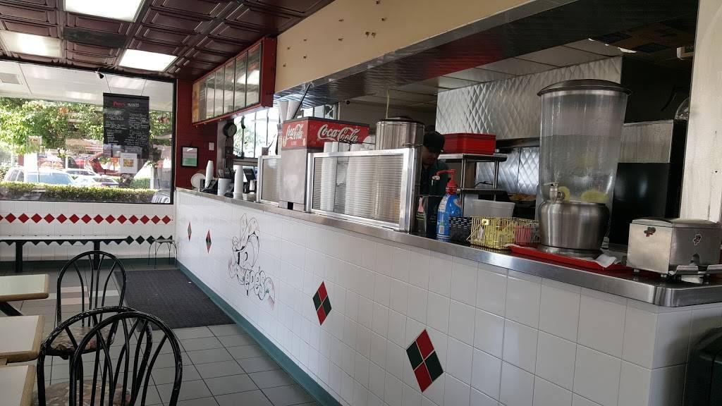Pepes | restaurant | 821 N Placentia Ave, Fullerton, CA 92831, USA | 7145289291 OR +1 714-528-9291