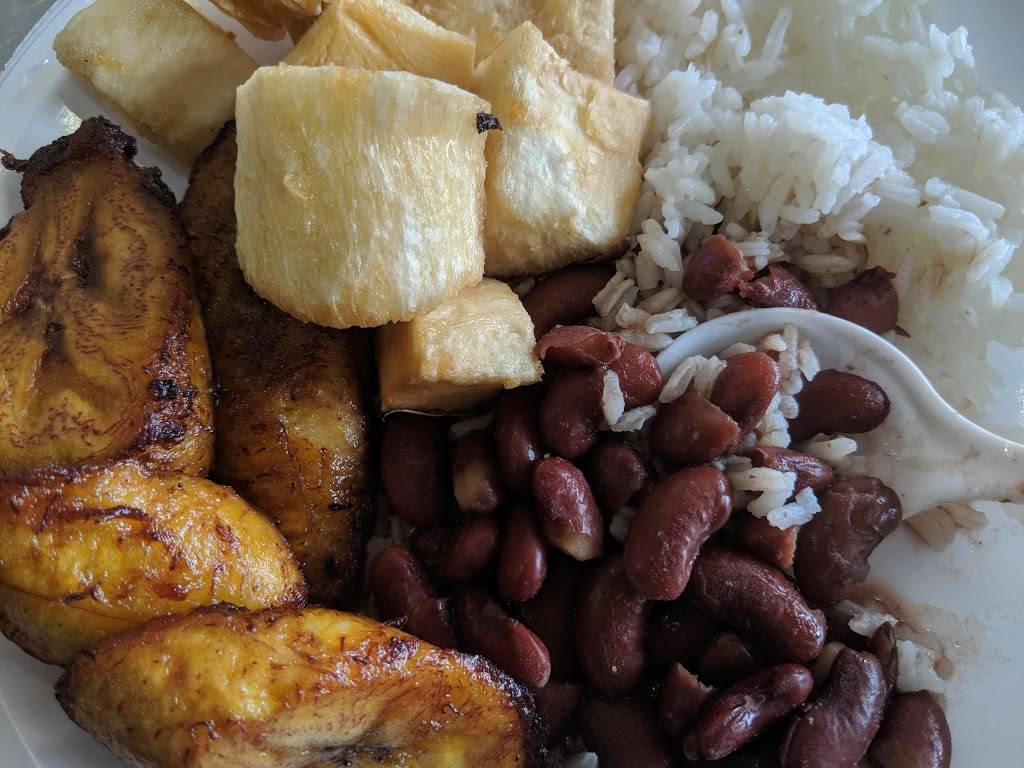 Pollo Riko | restaurant | 4400 North Fwy, Houston, TX 77022, USA | 7136922822 OR +1 713-692-2822