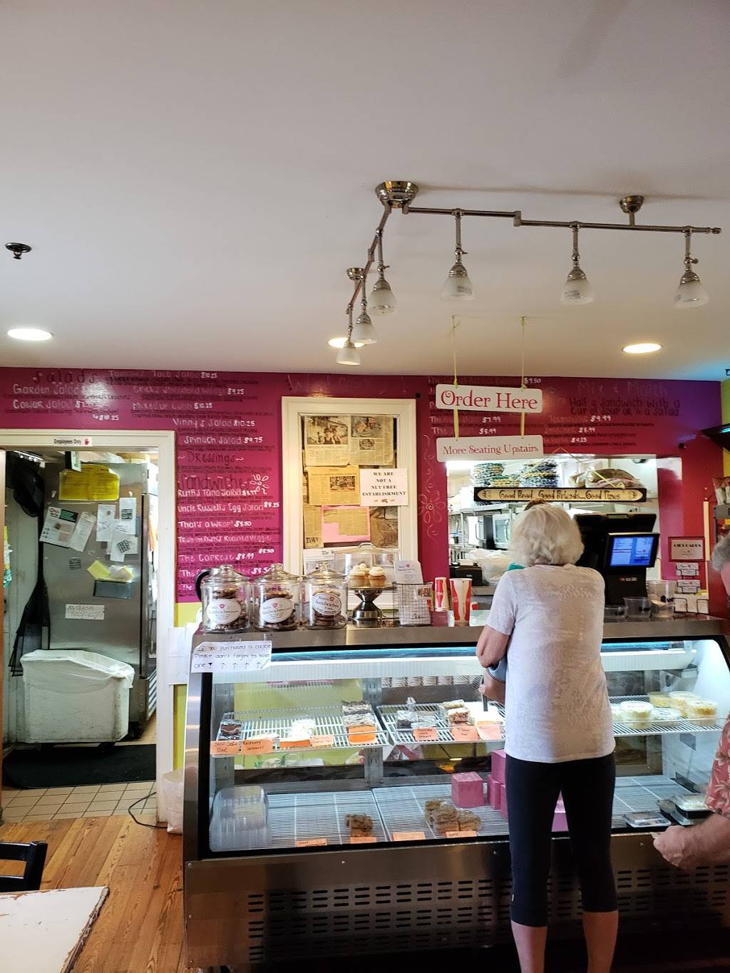 Sisters Sandwiches & Such | meal takeaway | 16834 Georgia Ave, Olney, MD 20832, USA | 3017740669 OR +1 301-774-0669