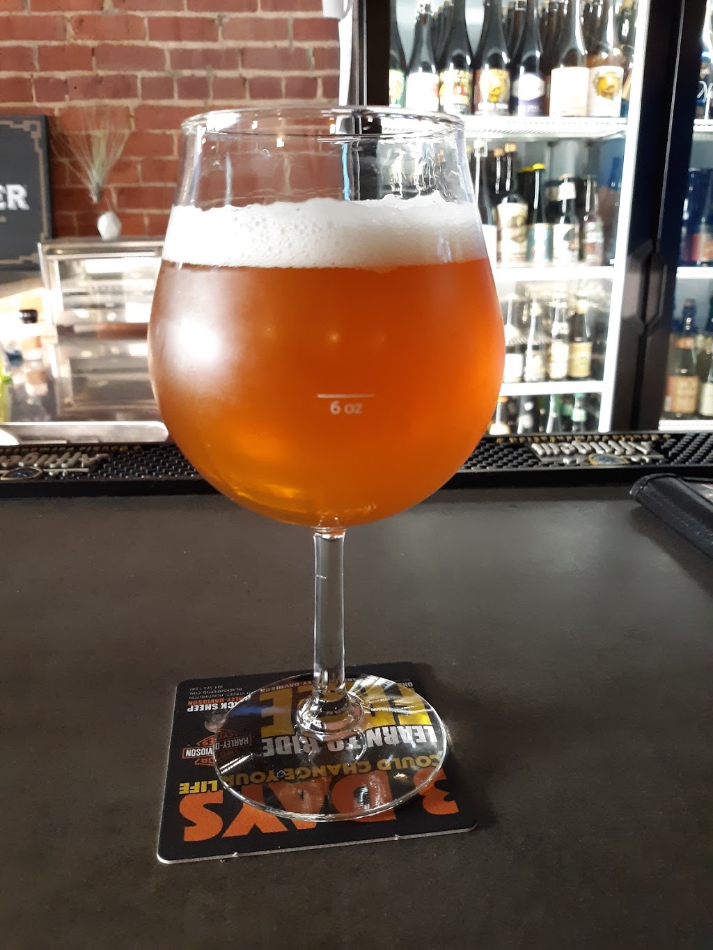 Summit Beer Station | restaurant | 321 9th St, Huntington, WV 25701, USA | 6813780468 OR +1 681-378-0468