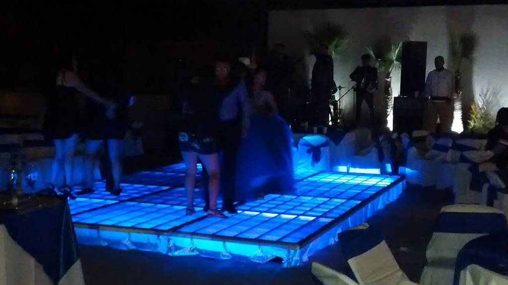 Cava TresVinos | restaurant | 22110, Tecate - Tijuana 40, Los Pirules, 22110 Tijuana, B.C., Mexico | 016646866927 OR +52 664 686 6927