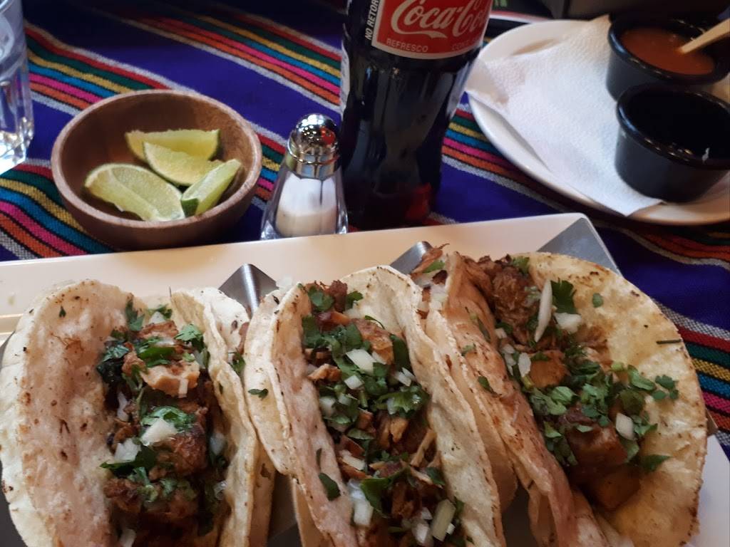 Guacamole Mexican Bistro | restaurant | 16850 Yonge St, Newmarket, ON L3Y 0A3, Canada | 9052357185 OR +1 905-235-7185