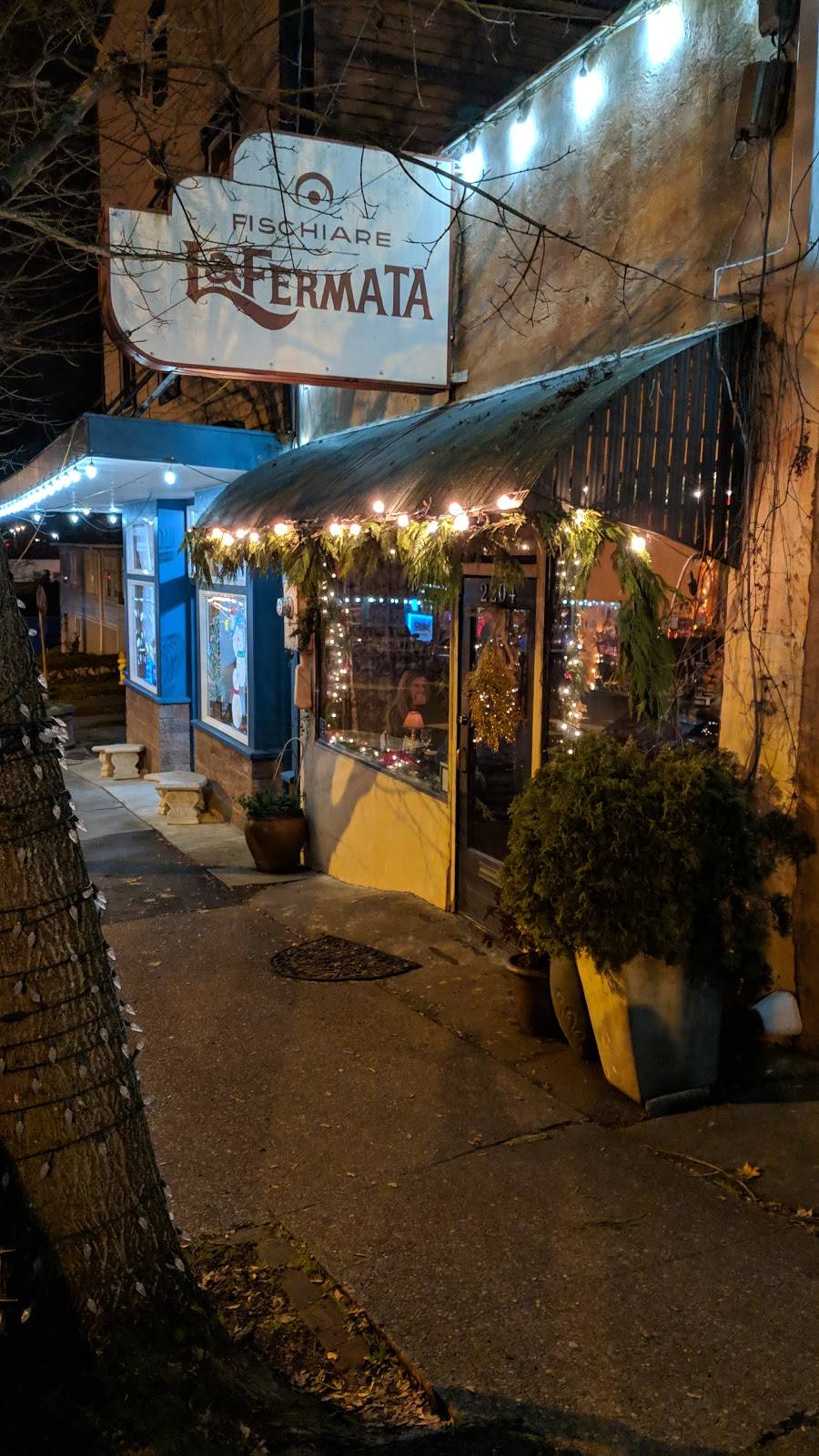 La Fermata | restaurant | 2204 E 11th St, Bremerton, WA 98310, USA | 3603735927 OR +1 360-373-5927