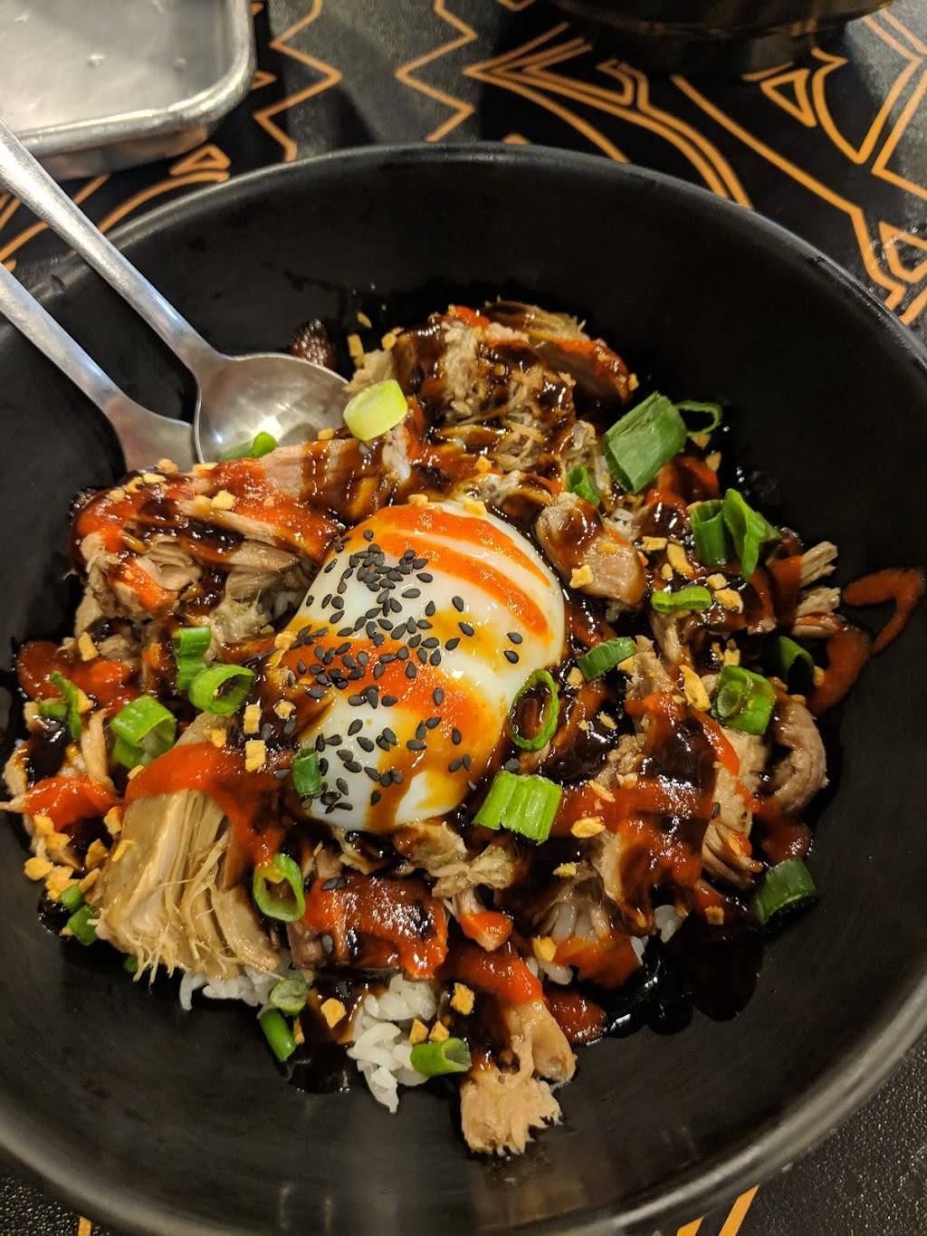 Guerrilla Street Food | restaurant | 6120 Delmar Blvd, St. Louis, MO 63112, USA | 3142269786 OR +1 314-226-9786