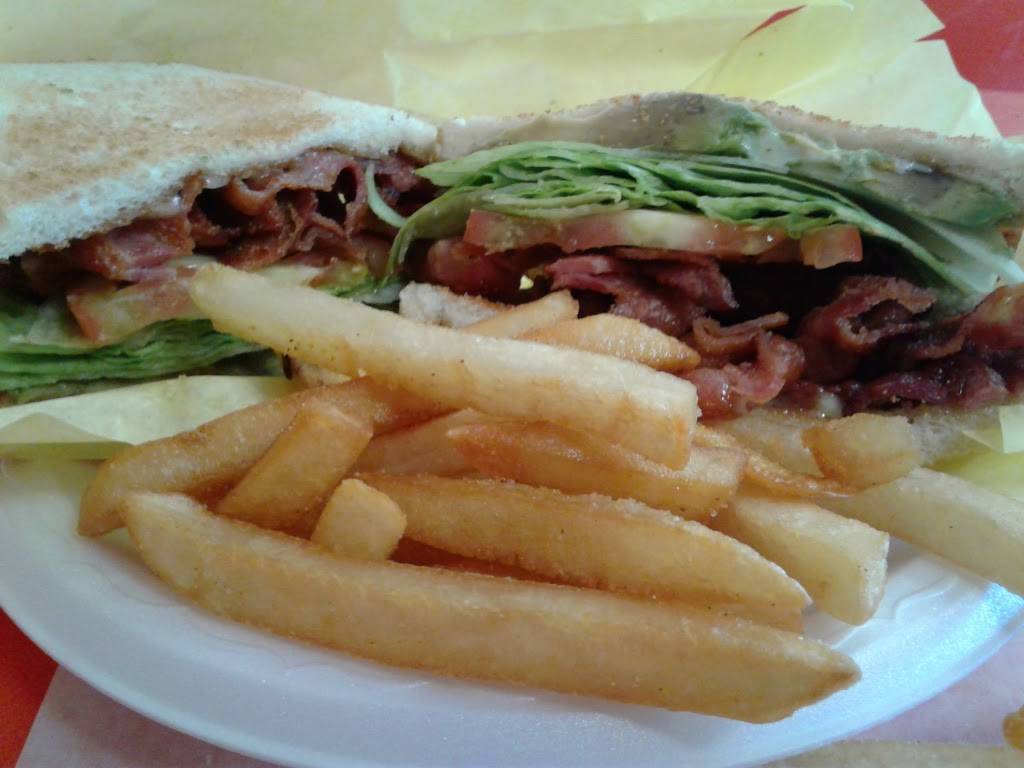 Troys Burgers | restaurant | 4260 East Cesar E Chavez Avenue, Los Angeles, CA 90022, USA | 3232699950 OR +1 323-269-9950