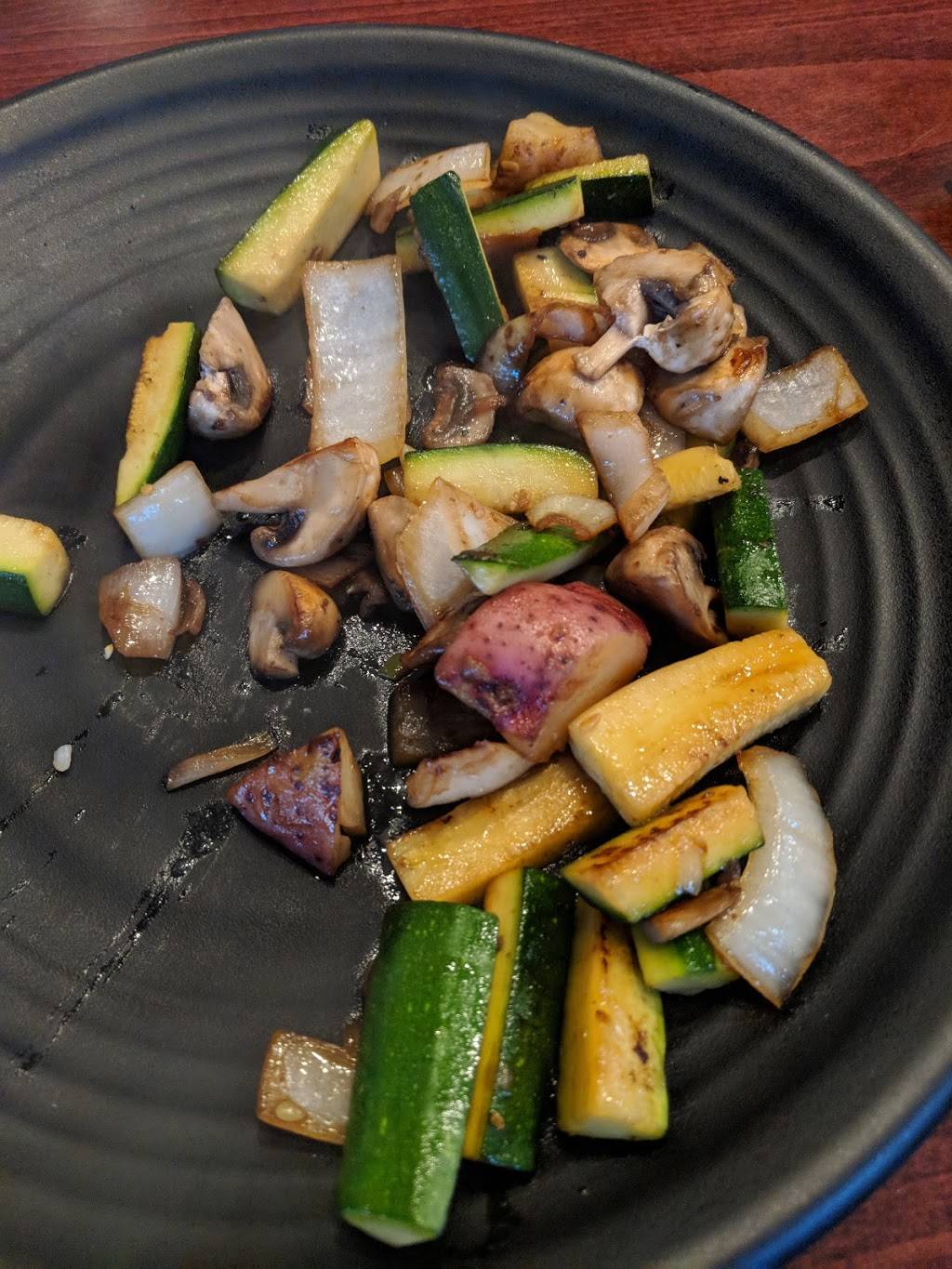 Izumi Japanese Steakhouse | restaurant | 8125 SW Nyberg St, Tualatin, OR 97062, USA | 9717701688 OR +1 971-770-1688