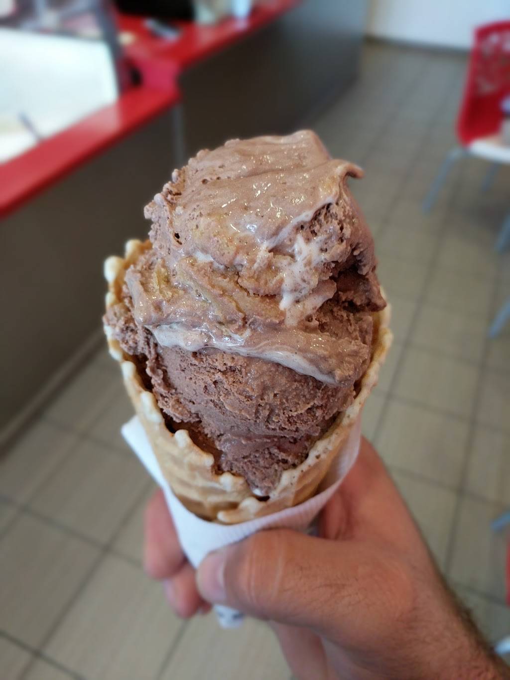 Brusters Real Ice Cream | restaurant | 8200 Renaissance Pkwy #1002, Durham, NC 27713, USA | 9192373537 OR +1 919-237-3537