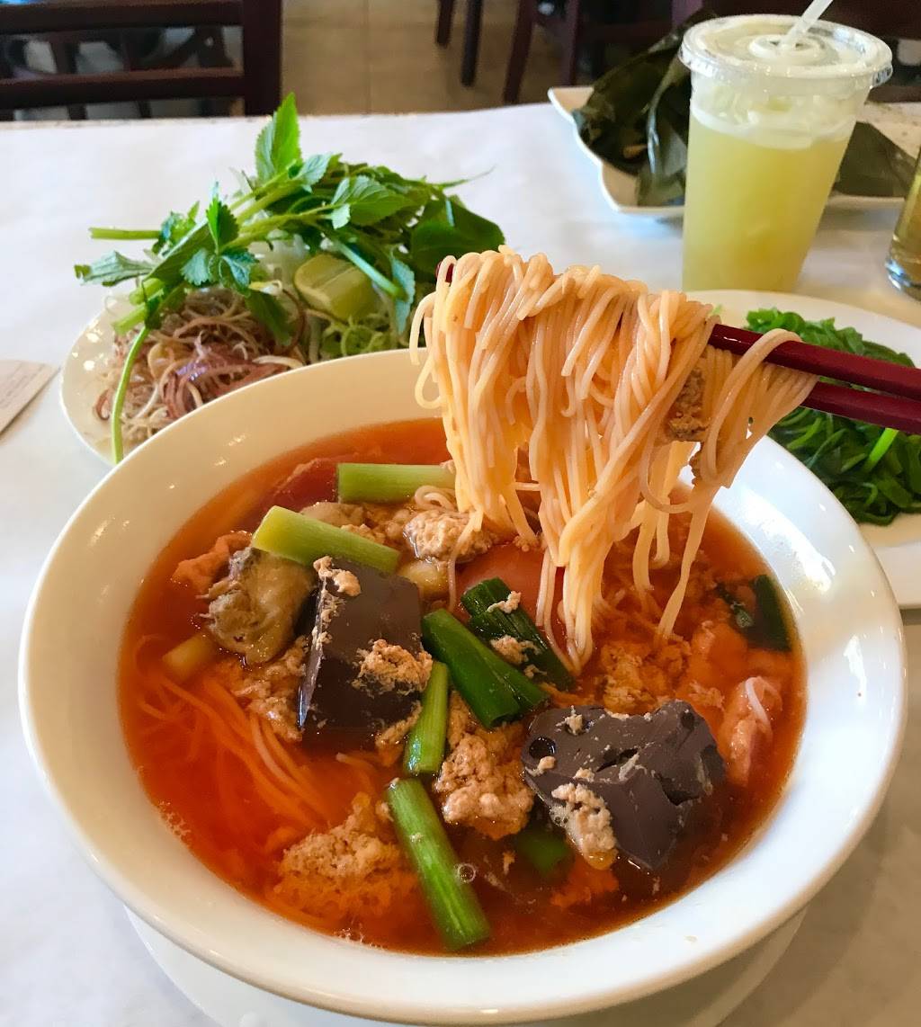 Bún Riêu Cua Tân Định | restaurant | 999 Story Rd UNIT 9045, San Jose, CA 95122, USA | 4085640770 OR +1 408-564-0770