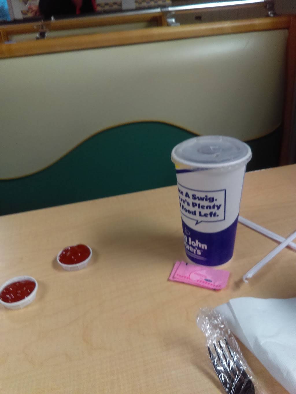 Long John Silvers | restaurant | 2080 W Main St, Greenfield, IN 46140, USA | 3174622885 OR +1 317-462-2885