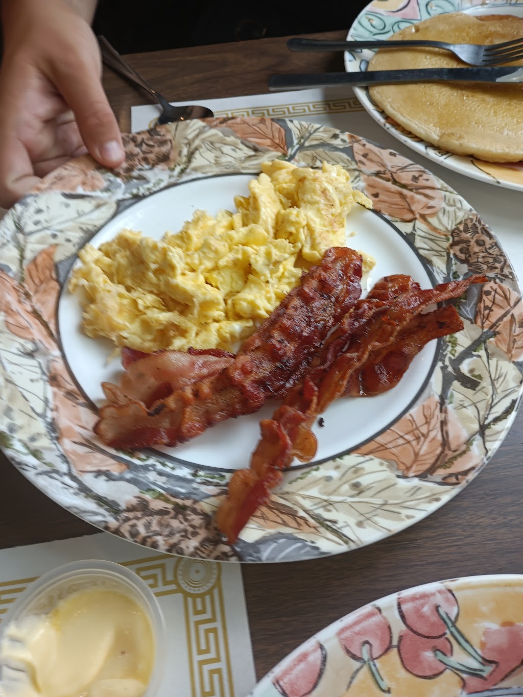 Made with Love | restaurant | 2460 E Co Rd 67, Chesterfield, IN 46017, USA | 7654005129 OR +1 765-400-5129