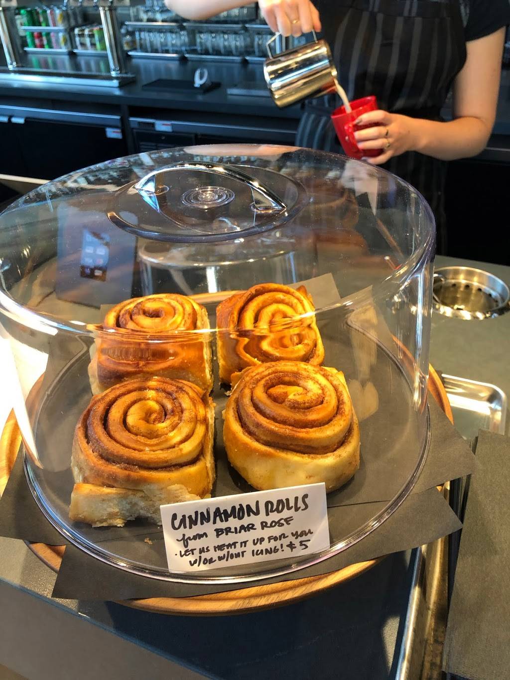 The Commons Bar/Café | restaurant | 477 W Spring St, Fayetteville, AR 72701, USA | 4797777017 OR +1 479-777-7017