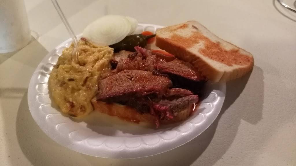 Pat Gees Barbeque | restaurant | 17547 County Rd 26, Tyler, TX 75707, USA | 9035301872 OR +1 903-530-1872