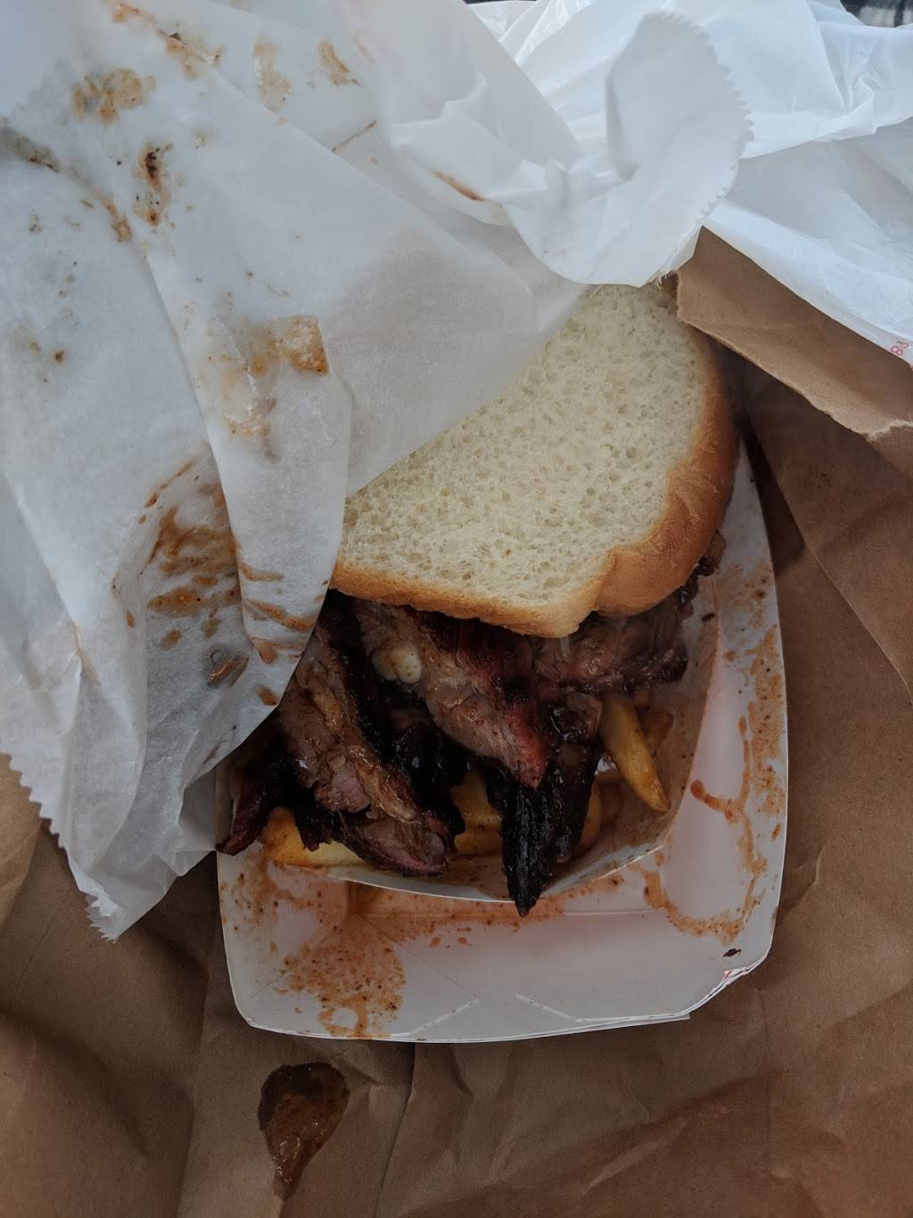 Lems Bar-B-Q | restaurant | 311 E 75th St, Chicago, IL 60619, USA | 7739942428 OR +1 773-994-2428