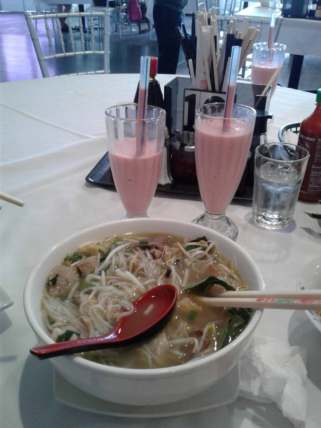 Royal Garden Banquet & Restaurant | restaurant | 4201 El Cajon Blvd, San Diego, CA 92105, USA | 6199558858 OR +1 619-955-8858