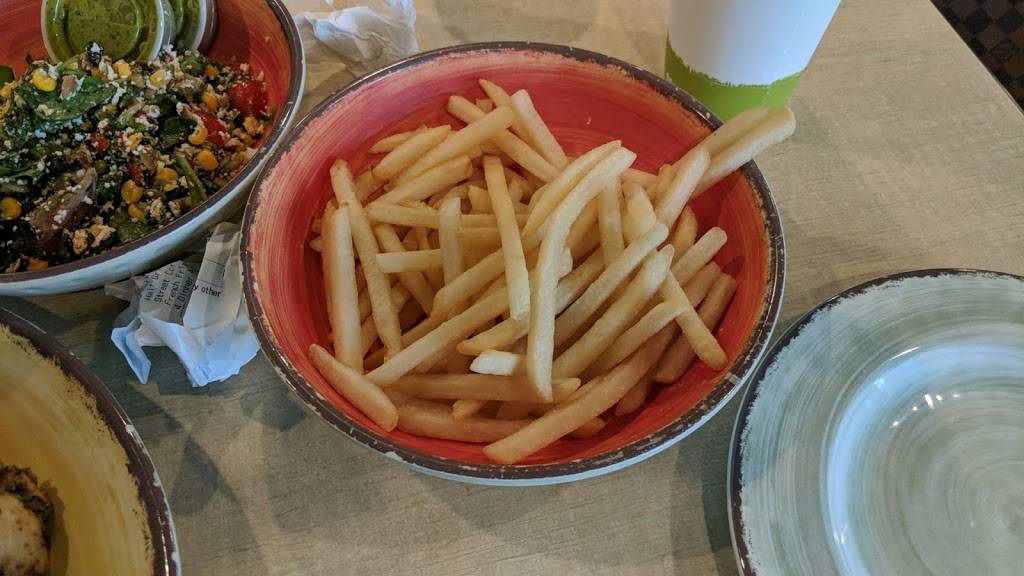 Pollo Campero | meal takeaway | 5852 Columbia Pike, Falls Church, VA 22041, USA | 7038208400 OR +1 703-820-8400