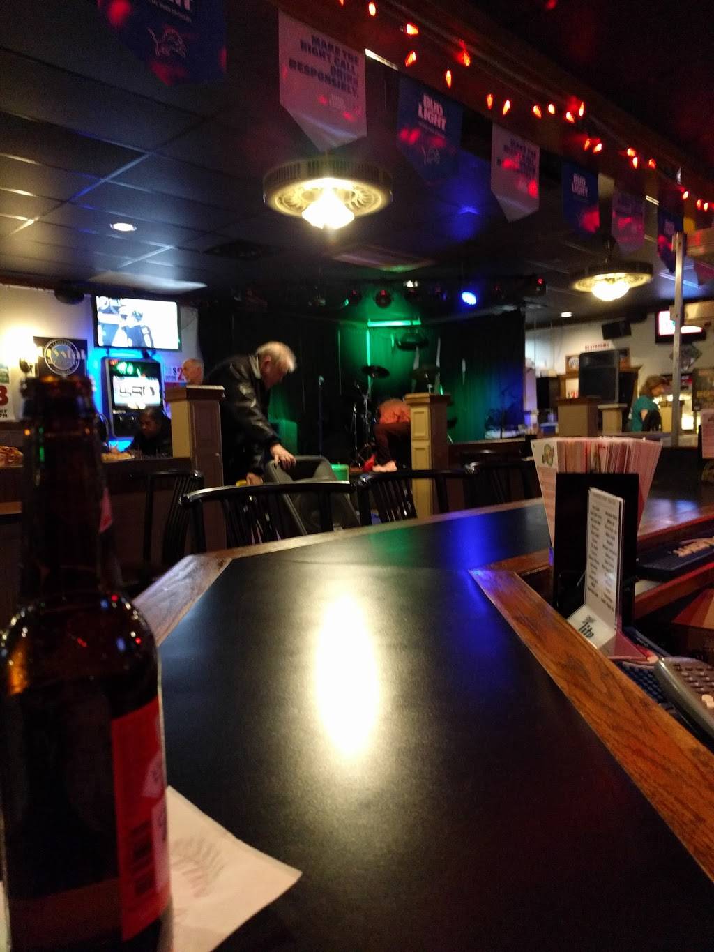 Crystal Bar & Grill | restaurant | 8051 N Middlebelt Rd, Westland, MI 48185, USA | 7344692494 OR +1 734-469-2494