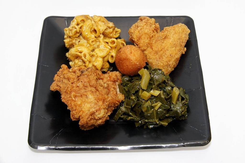 Chucks Famous Chicken and Seafood | restaurant | 2040 Coliseum Dr Ste 14, Hampton, VA 23666, USA | 7577887096 OR +1 757-788-7096