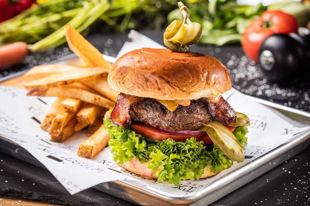 West Texas Chophouse | restaurant | 1135 Airway Blvd Suite 7B, El Paso, TX 79925, USA | 9157752467 OR +1 915-775-2467