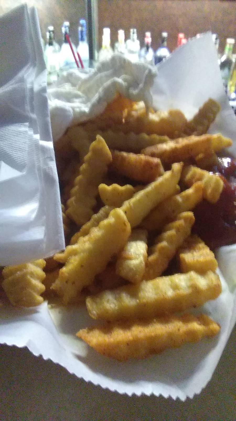 Groggys Bar and Grill | restaurant | 2207 W Main St, Mesa, AZ 85201, USA | 4809697648 OR +1 480-969-7648