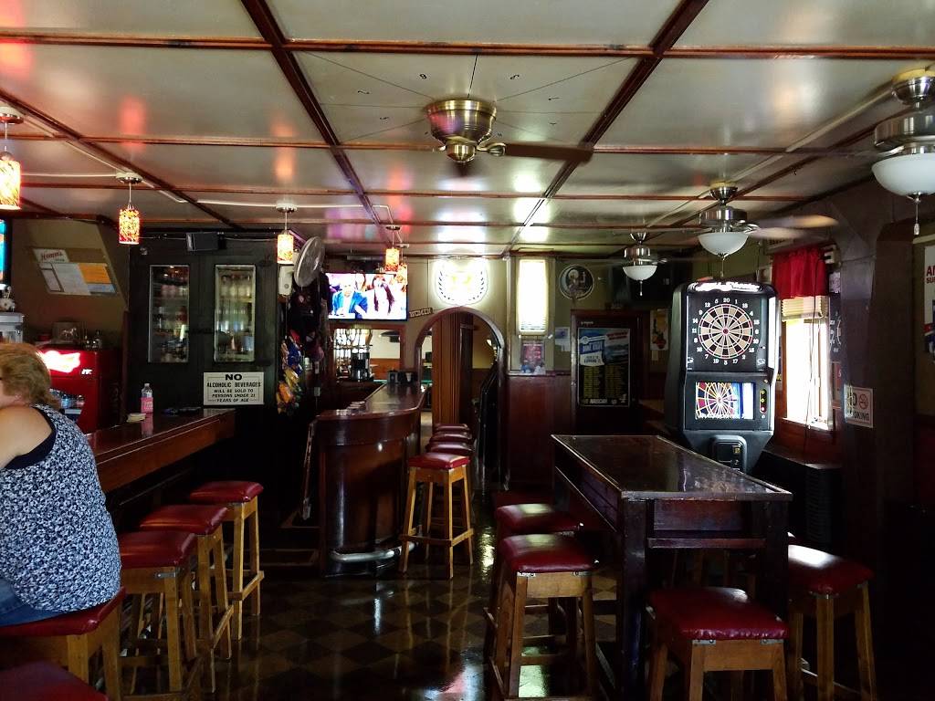 Rouers Roadhouse | restaurant | 8649 County C, Sturgeon Bay, WI 54235, USA | 9208245100 OR +1 920-824-5100