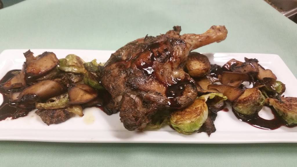 Red Circle Inn and Bistro | restaurant | N44W33013 Watertown Plank Rd, Nashotah, WI 53058, USA | 2623674883 OR +1 262-367-4883