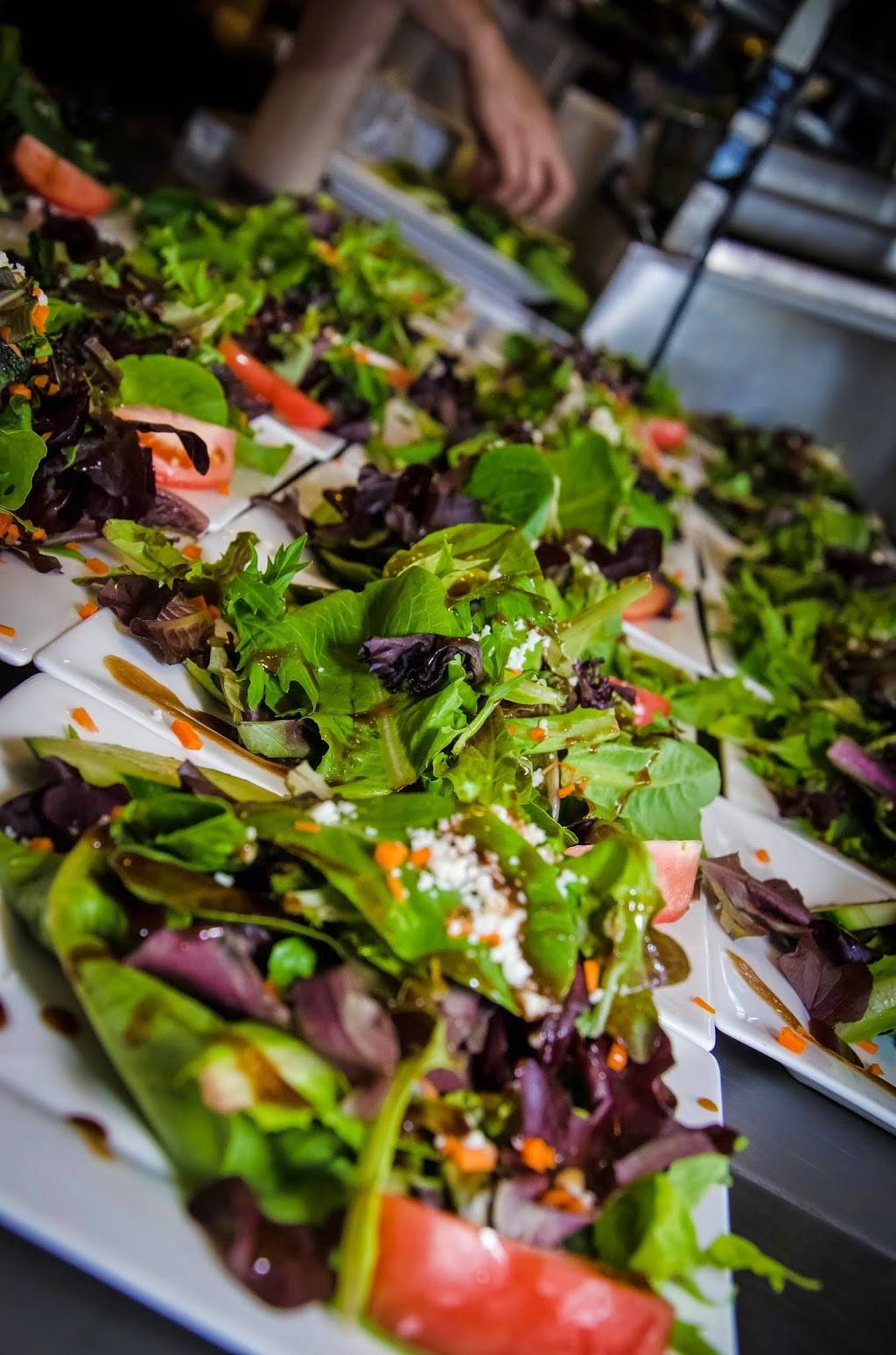 Firefly Tosa | restaurant | 7754 Harwood Ave, Wauwatosa, WI 53213, USA | 4144311444 OR +1 414-431-1444